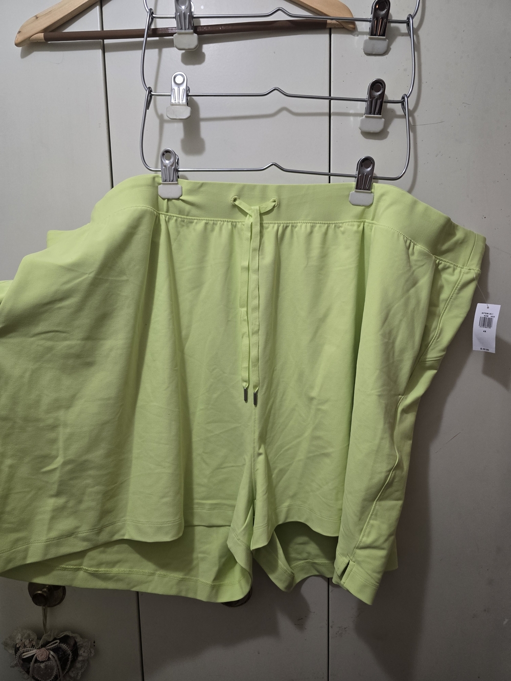Women’s Lime Drawstring Activewear Old Navy Shorts